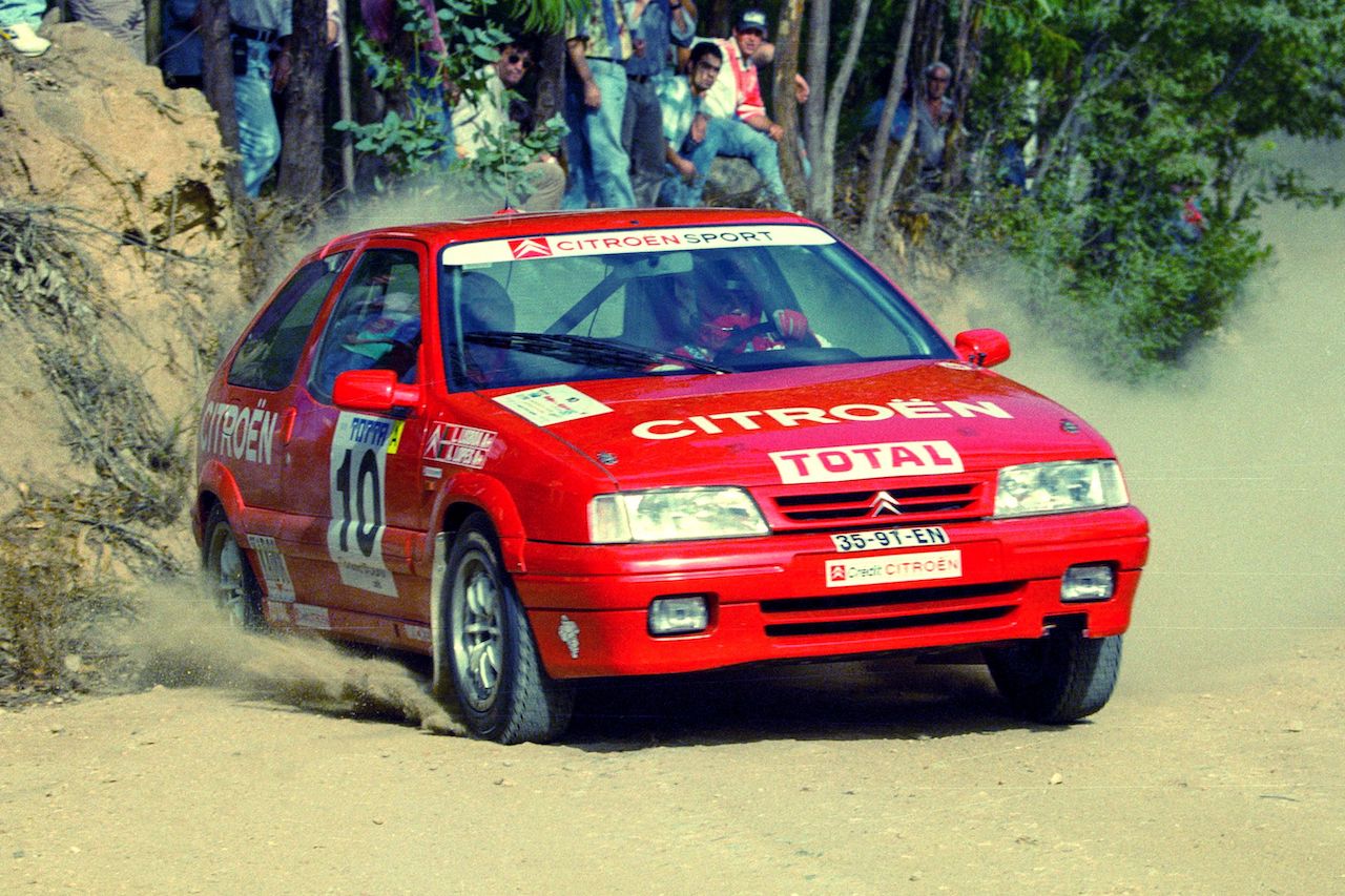 Featured image for “Adruzilo Lopes de volta ao volante do Citroën ZX 16v no Rally Luso-Bussaco”